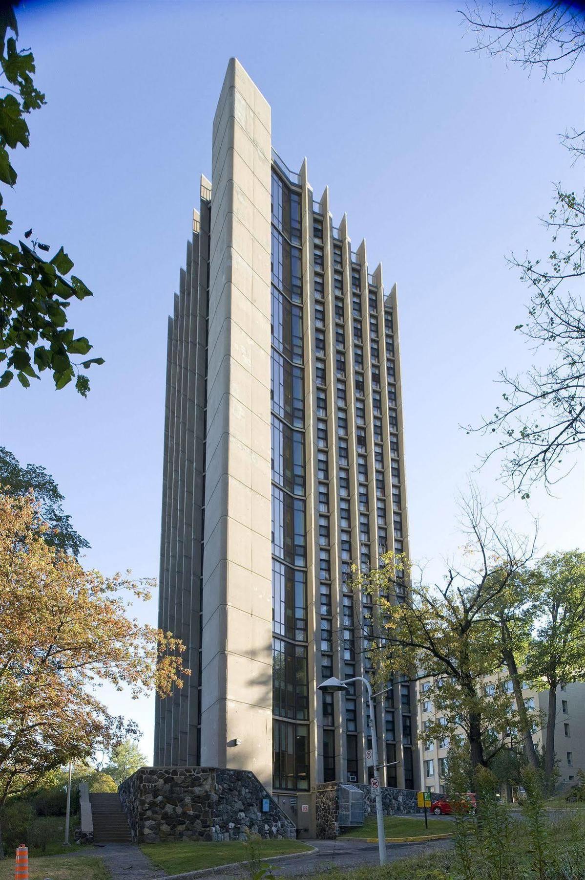 Zum Auberge D'Ete - Universite De 몬트리올 외부 사진